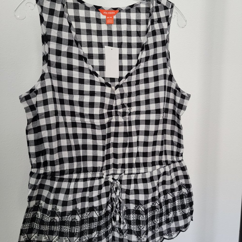 NWT Black & White Gingham sleeveless top, M